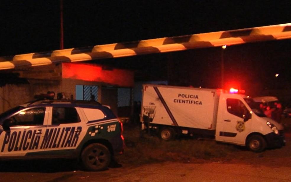 Frentista é suspeito de matar a mulher e os dois filhos dentro de casa, em Goiânia