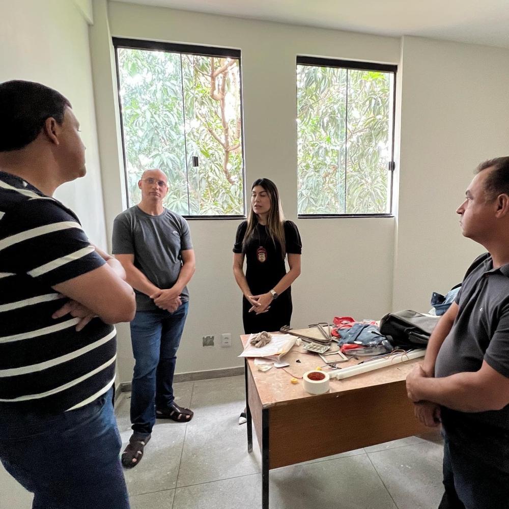 PREFEITO CARLINHOS DO MANGÃO ACOMPANHA OBRAS REALIZADAS NO CIOPS DE NOVO GAMA
