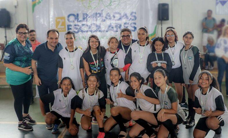 2° EDIÇÃO DAS OLIMPÍADAS ESCOLARES É FINALIZADA COM CERIMÔNIA DE PREMIAÇÃO