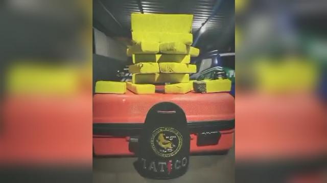 Fim de semana: PMGO apreende drogas, munições e recupera objetos furtados