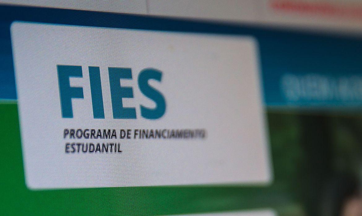 Inscrições para 2ª edição do Fies 2023 vão até sexta-feira (7)