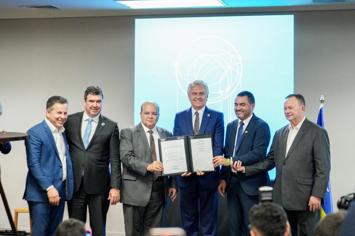 Governadores assinam proposta para novo modelo de policiamento em divisas