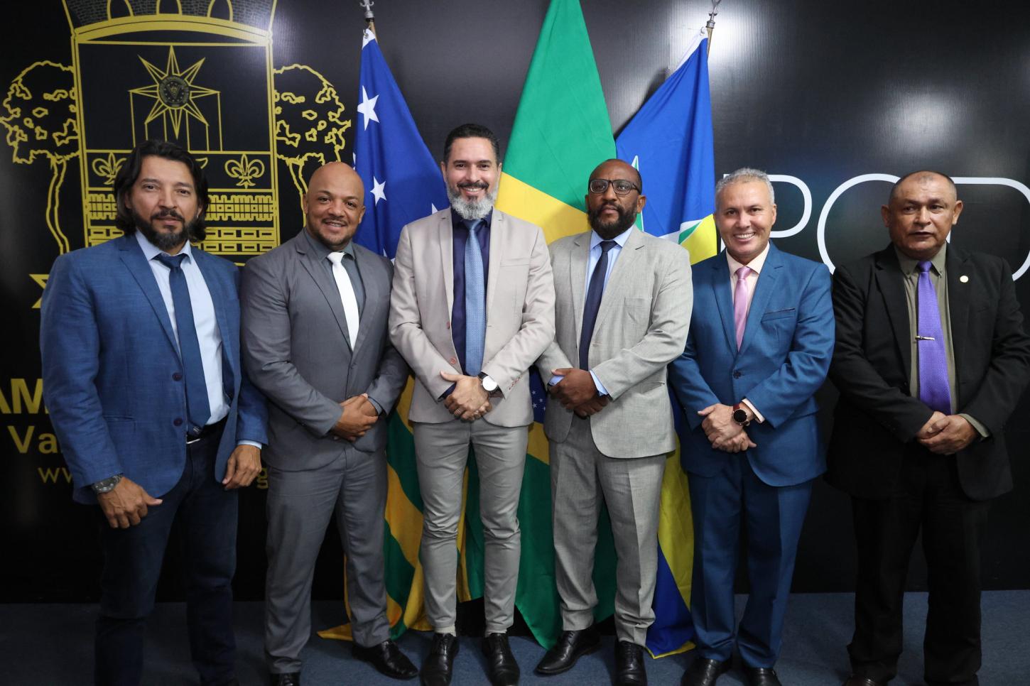 CÂMARA MUNICIPAL ELEGE NOVO PRESIDENTE E MESA DIRETORA