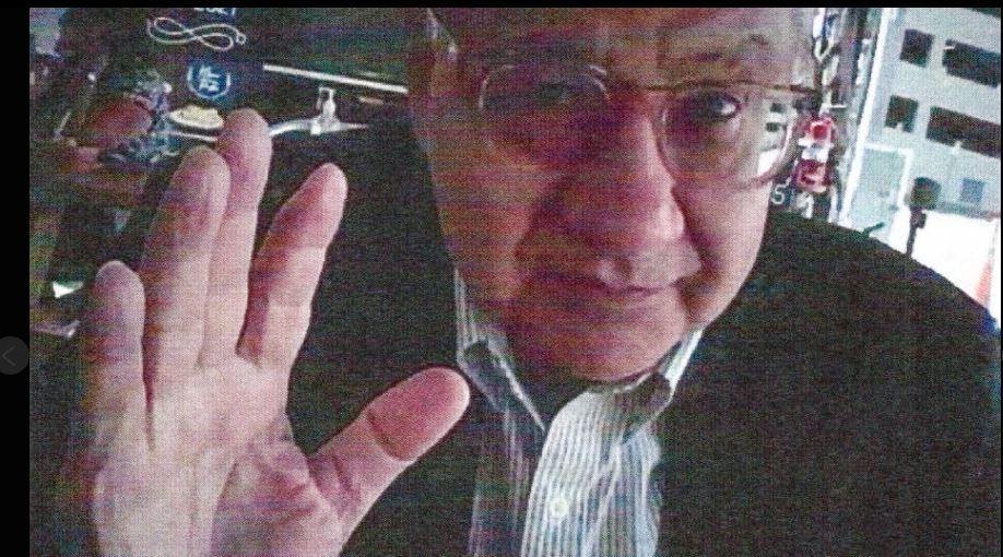 Ex-diplomata de carreira dos EUA admitirá ter trabalhado durante décadas como agente de inteligência cubano