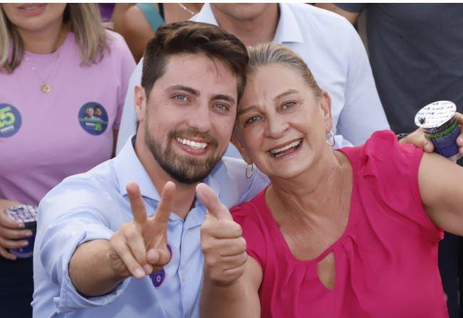 Dep. Zeli , consegue  uma verba de um milhão e meio para fazer  uma festa de rodeio ,segundo a população  falta até remédio  na rede pública   municipal  e ela quer festa.