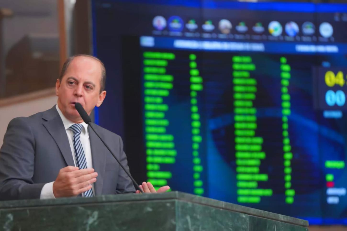 Gugu Nader vota a favor da isenção do IPVA para motos populares e destaca impacto positivo para trabalhadores