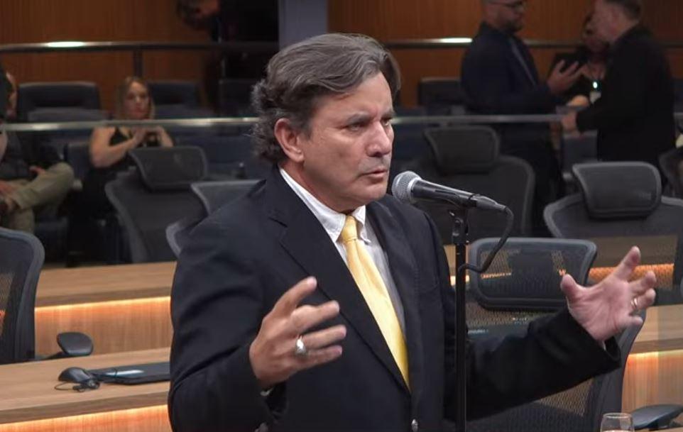 Clécio Alves volta a criticar gestão de Mabel à frente da prefeitura