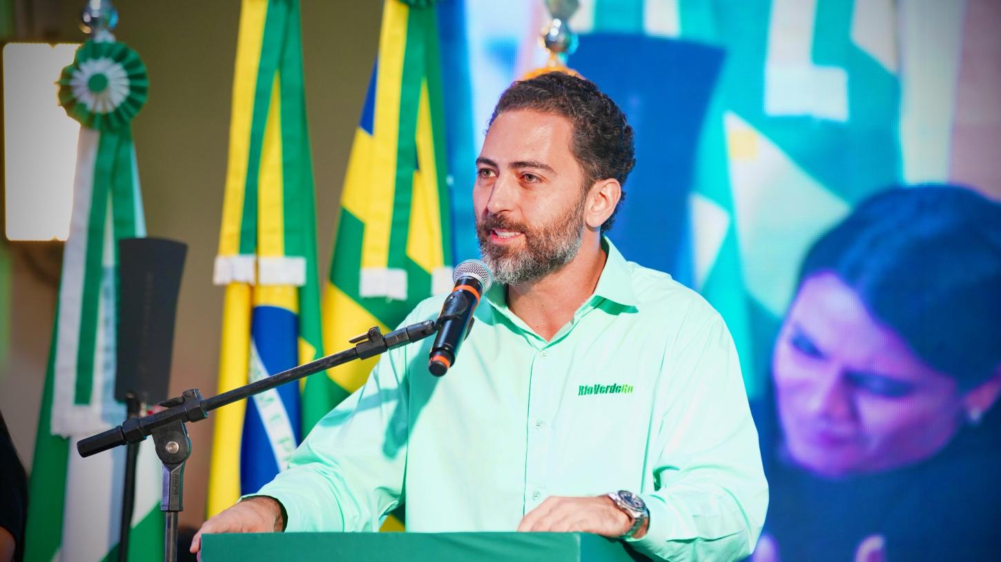 Lucas do Vale celebra obras e investimentos do Governo de Goiás em Rio Verde durante abertura da Tecnoshow 2025