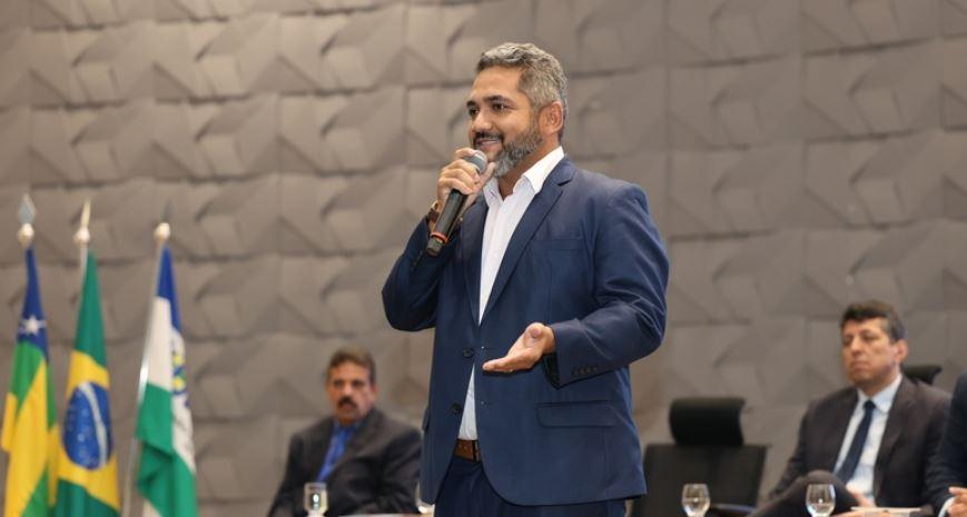 Julio Pina enaltece integração entre Assembleia e câmaras municipais no 4º Encontro da UVG