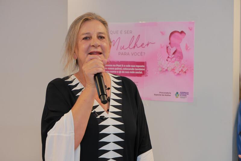 Dra. Zeli promove “Café com a Deputada” para fortalecer rede de proteção às mulheres em Goiás