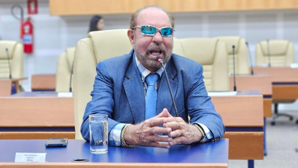 O vereador Tião Peixoto, por meio de seu advogado, protocolou o pedido de desistência da ação movida contra o Ministério Público.