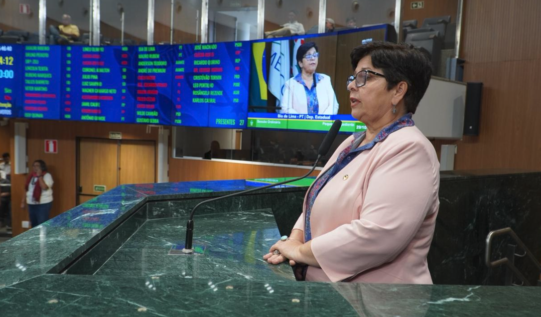 Deputada Bia de Lima quer prontuário eletrônico estadual para integração do sistema de saúde