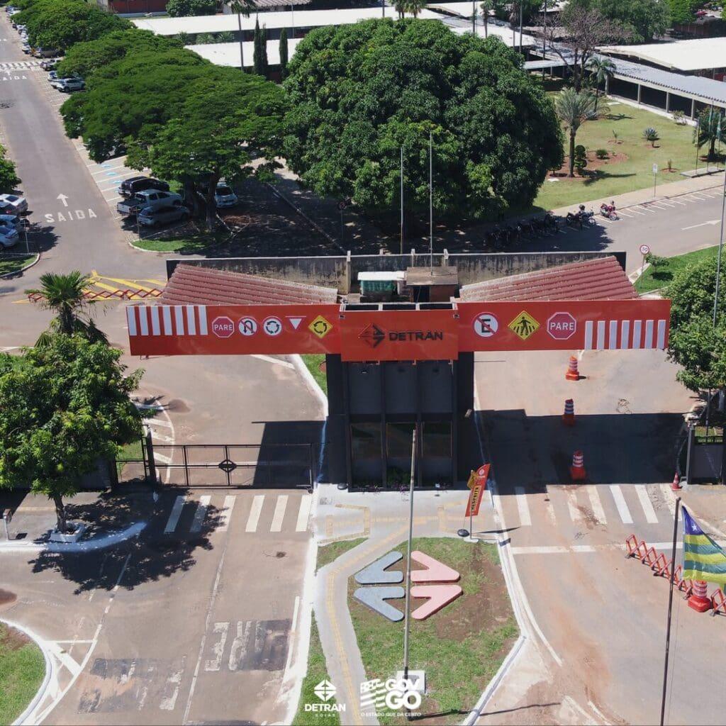 Detran alerta para golpes envolvendo IPVA e licenciamento