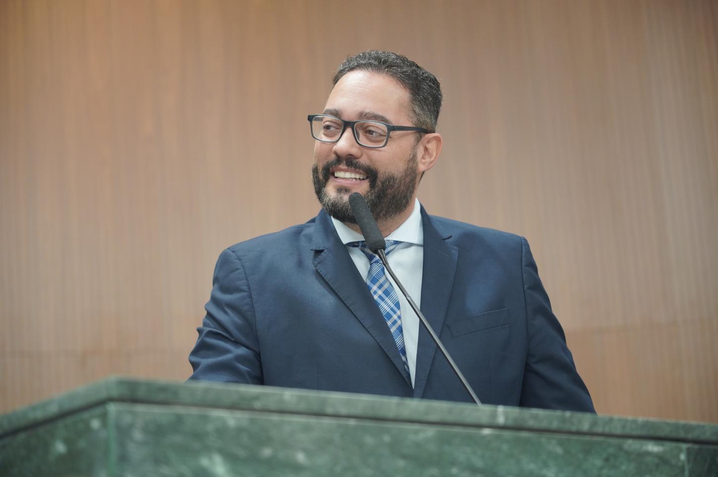 Serviço público poderá ter comunicação específica para pessoas com déficit intelectual e autismo