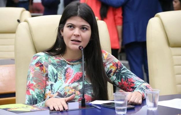 Aava Santiago amplia protagonismo político em Goiânia e se posiciona como voz de oposição qualificada ao Paço Municipal