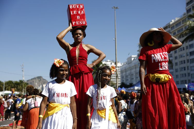 Mulheres negras em marcha defendem reparação econômica