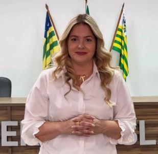 Andréia Ribeiro faz história como primeira mulher presidente da Câmara de Vereadores de Niquelândia