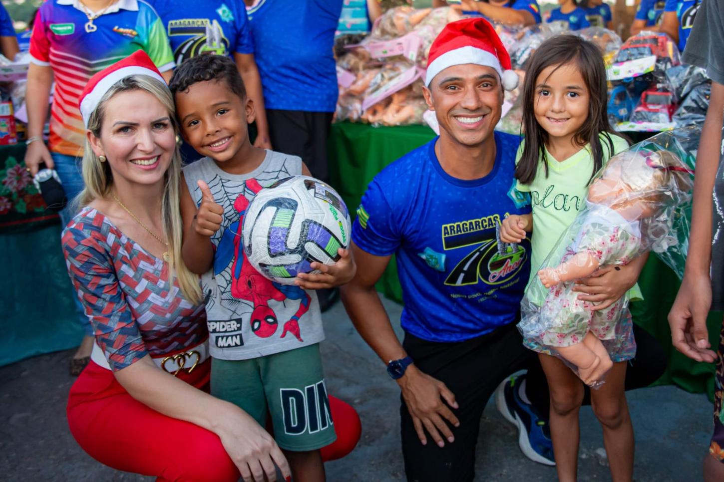 Gracinha Caiado envia 2.500 brinquedos e Aragarças realiza mega ação do Natal do Bem neste sábado