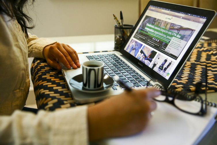 Mulheres líderes relatam desafios na busca por equidade na carreira