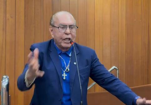 Vereador Tião Peixoto propõe projeto para permitir sepultamento de pets junto aos seus tutores em Goiânia