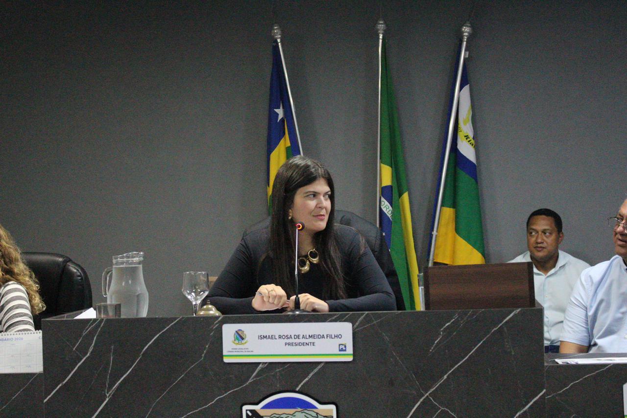 Vereadora Aava Santiago garante R$ 1,7 milhão para construção do Parque Agropecuário de Rialma