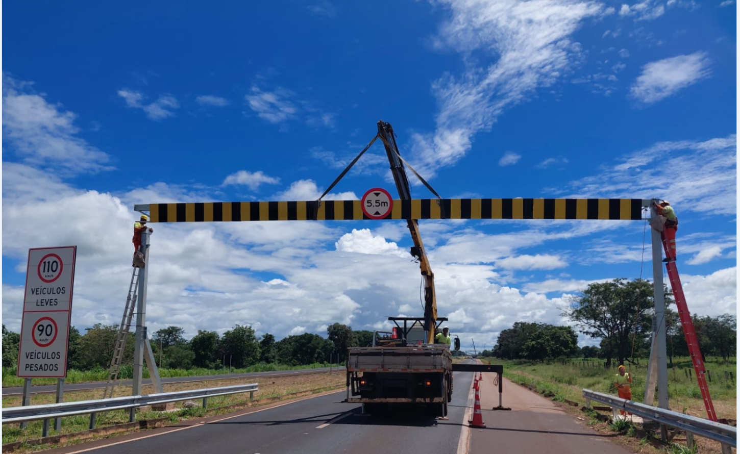 BR-452 será interditada nesta sexta-feira, no km 44, para obra do pedágio eletrônico