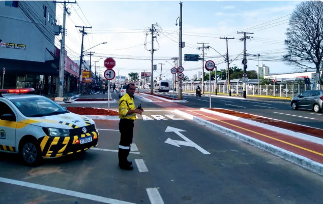 Carnaval altera trânsito com bloqueios pontuais em Goiânia; veja as mudanças