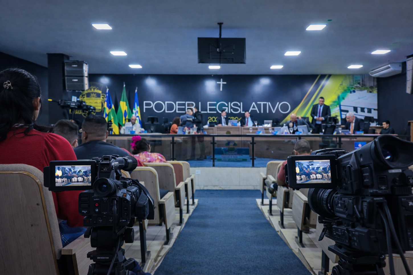 Contrato de R$ 230 mil gera questionamentos na Câmara de Valparaíso de Goiás