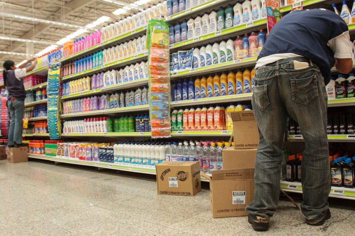 Inflação de dezembro desacelera em Goiânia