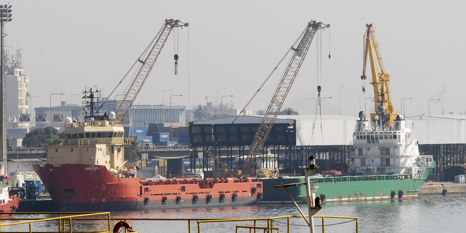 Esquema de corrupção no Porto do Rio é alvo de operação da PF