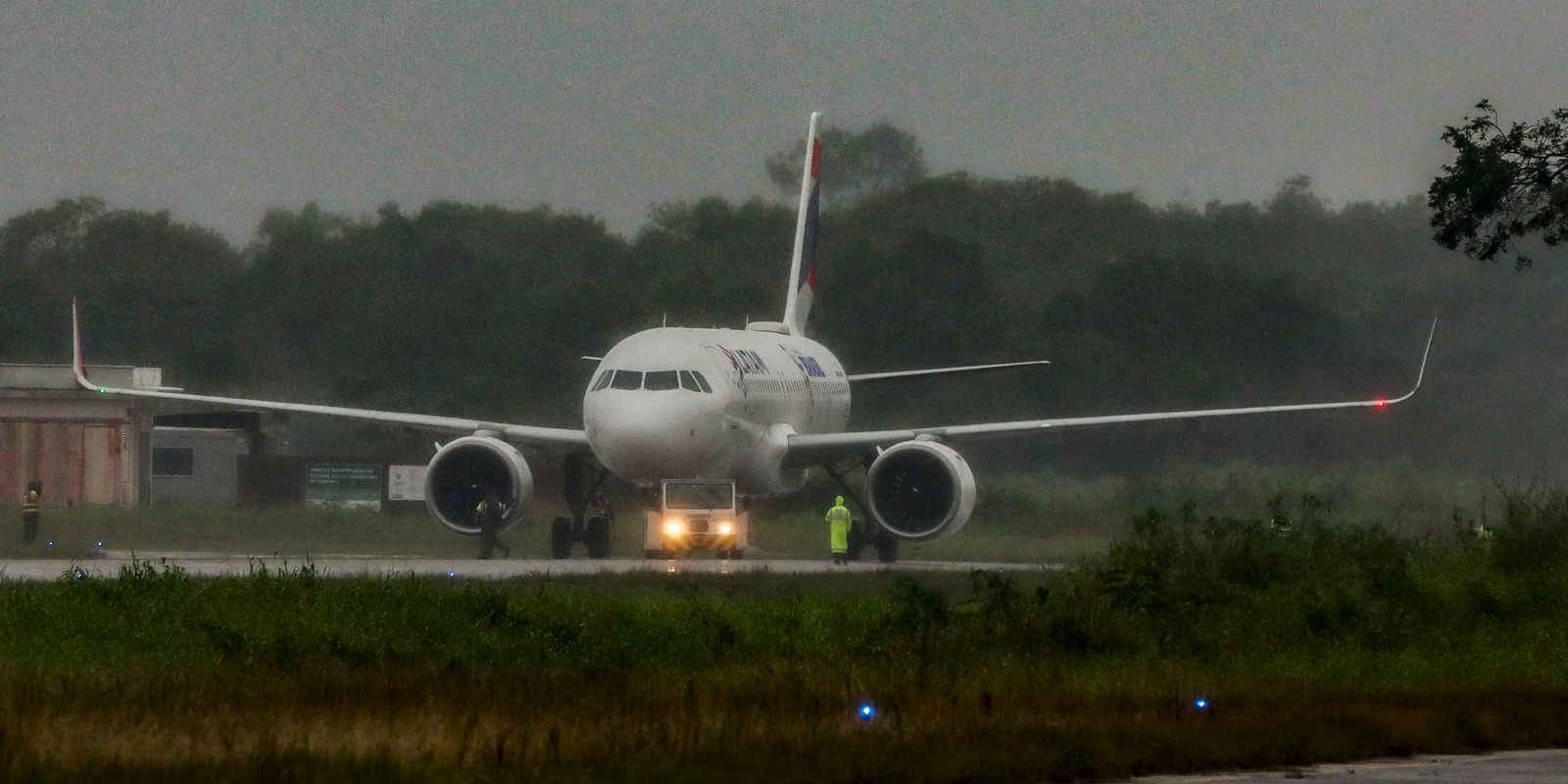 Governo prorroga descontos no querosene de aviação e no biodiesel