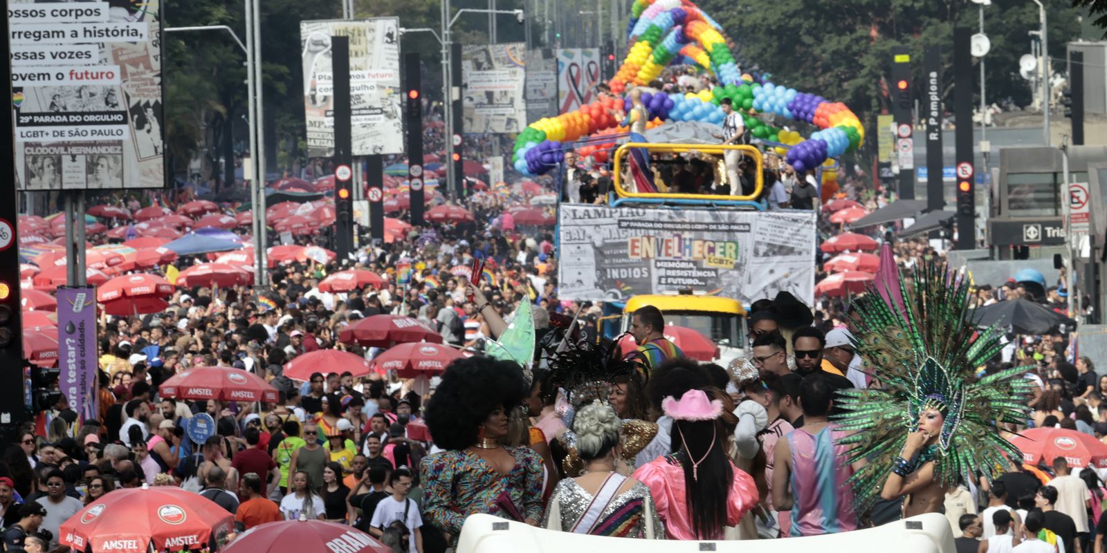 PL que veta criança em evento LGBTQIA+ é inconstitucional, diz jurista