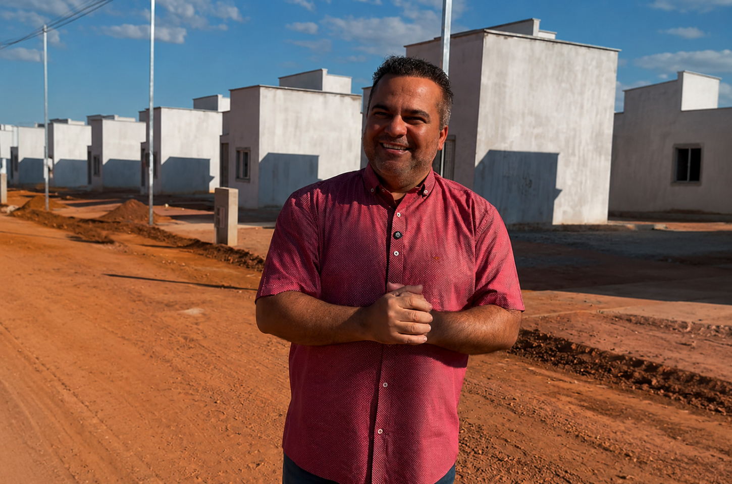 Prefeito Halison do Leilão acelera desenvolvimento de Formoso com construção de 70 casas populares e novo bairro planejado