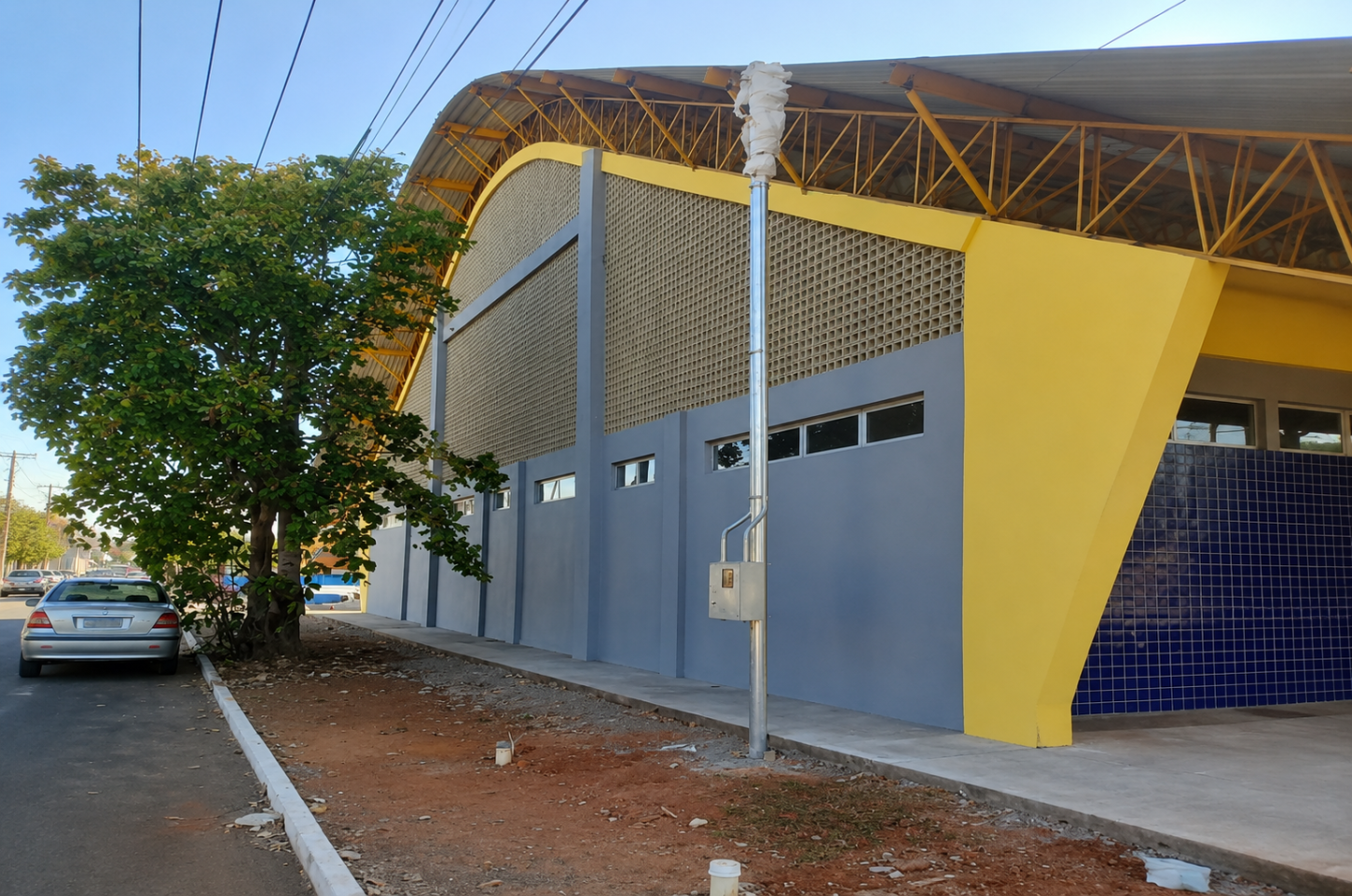 Prefeitura de Aragarças prepara revitalização de quadra poliesportiva para garantir mais segurança e lazer à população
