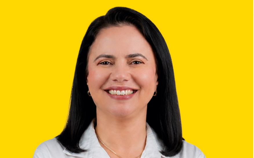 Maria Yvelônia sofre diversas fraturas, incluindo no maxilar, após acidente com trio elétrico em Valparaíso
