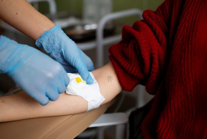 Ação reúne doadores de sangue e interessados em cadastro de medula óssea em Goiânia