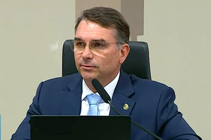Goiás coloca Flávio Bolsonaro acima dos 2 milhões de votos e abre vantagem histórica sobre Lula