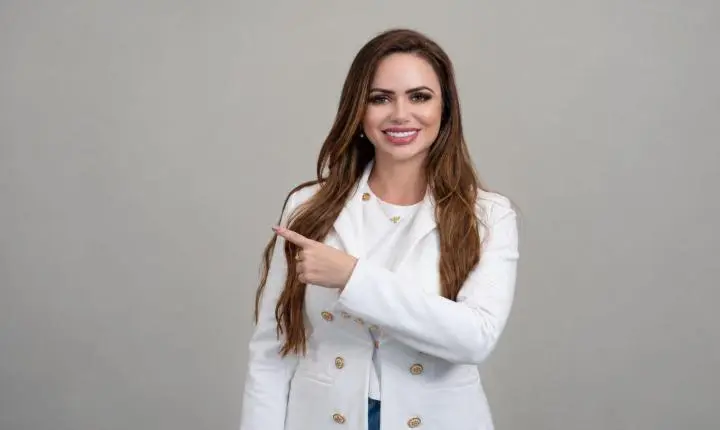 Após conquistar 7.973 votos para a Prefeitura de Nerópolis, Elisa da Saúde agora quer uma vaga na Assembleia Legislativa