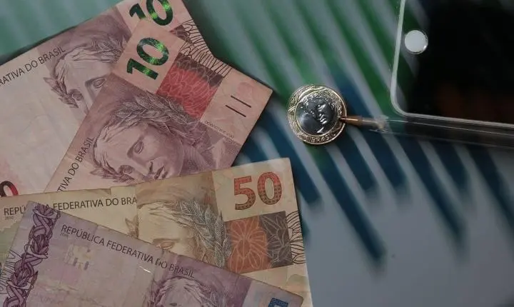 Ata do Copom atribui corte da Selic à desaceleração da economia 
