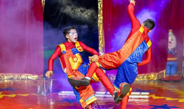 Circo Chocolate e Pimentinha reúne famílias e proporciona noite especial de cultura e alegria em Aragarças