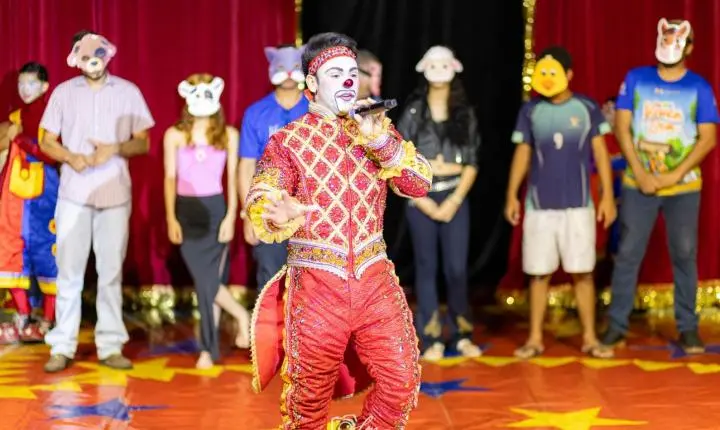 Circo Chocolate e Pimentinha reúne famílias e proporciona noite especial de cultura e alegria em Aragarças