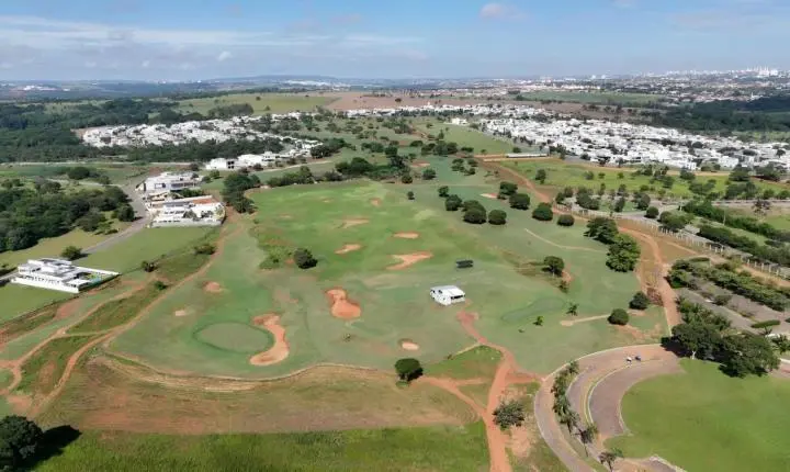 Conheça detalhes do maior campo de golfe do Centro-Oeste, que fica em Goiânia