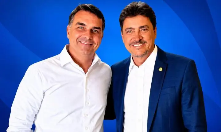 Convidado por Flávio Bolsonaro, Wilder Morais participa de anúncio de apoio de Caiado e Daniel Vilela