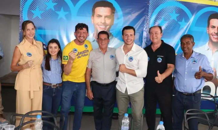 Inauguração de escritório de Felipe Mabel reúne mais de 300 pessoas e lideranças políticas em Goiás