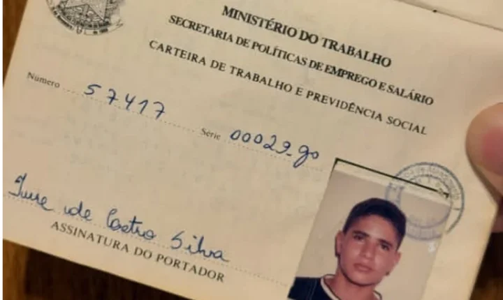 Iure Castro expõe carteira de trabalho e relembra origem humilde antes de disputar o Senado em 2026