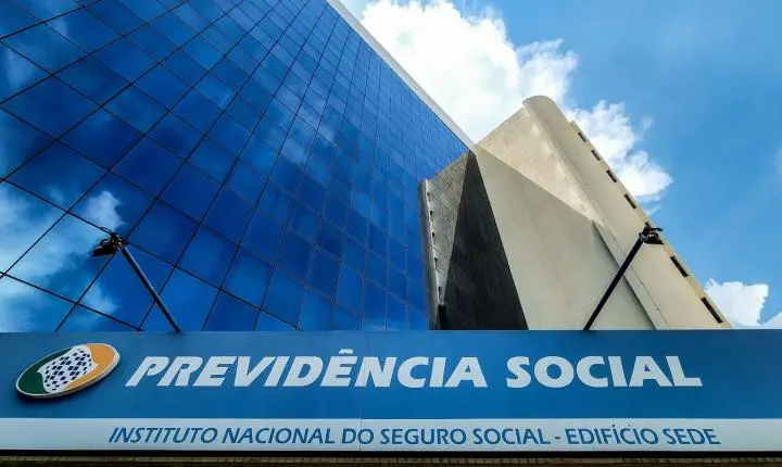 PF indicia Careca do INSS e mais 47 por esquema de descontos ilegais