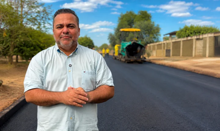 Prefeito Halison Macedo acompanha nesta segunda-feira (27) obras de recapeamento asfáltico no Setor Bela Vista