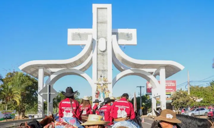 Reformas em pousadas e casas movimenta Trindade antes da Romaria do Divino Pai Eterno