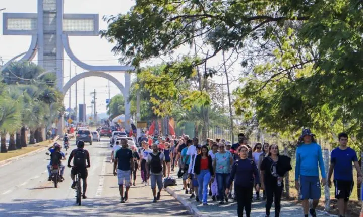 Reformas em pousadas e casas movimenta Trindade antes da Romaria do Divino Pai Eterno
