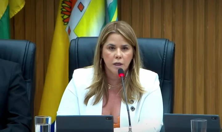 Sandra Ferreira cobra respostas da Prefeitura de Porangatu e reforça papel de fiscalização da Câmara